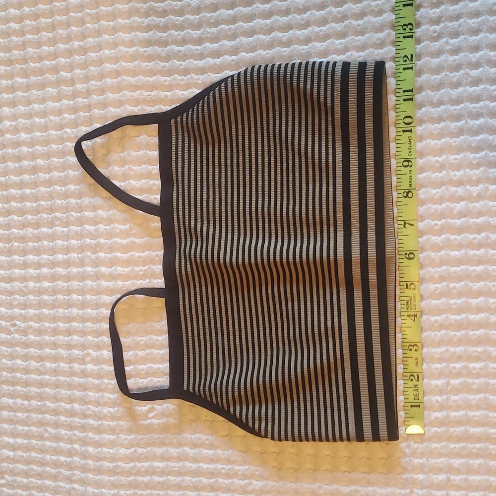 3 Tank/Bralettes - Picture 5 of 9